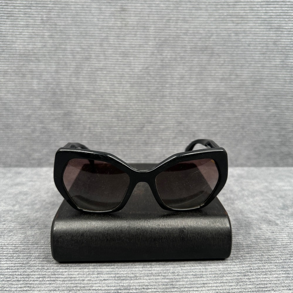 Prada SPR 16R y2k Sunglasses Black Geometric Cat Eye Milano Logo Italy 56-19-135